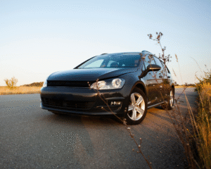 Why Renting a Car Is the Smartest Choice for Travelers in 2025